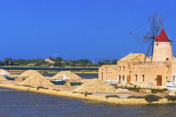 Stagnone Marsala, la laguna del kitesurf e del sale - 1