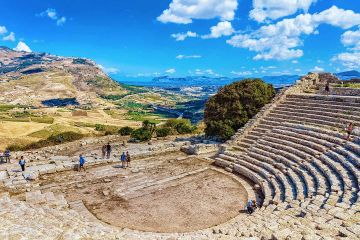 Segesta cosa vedere: tempio e teatro, un tuffo nel passato - 2